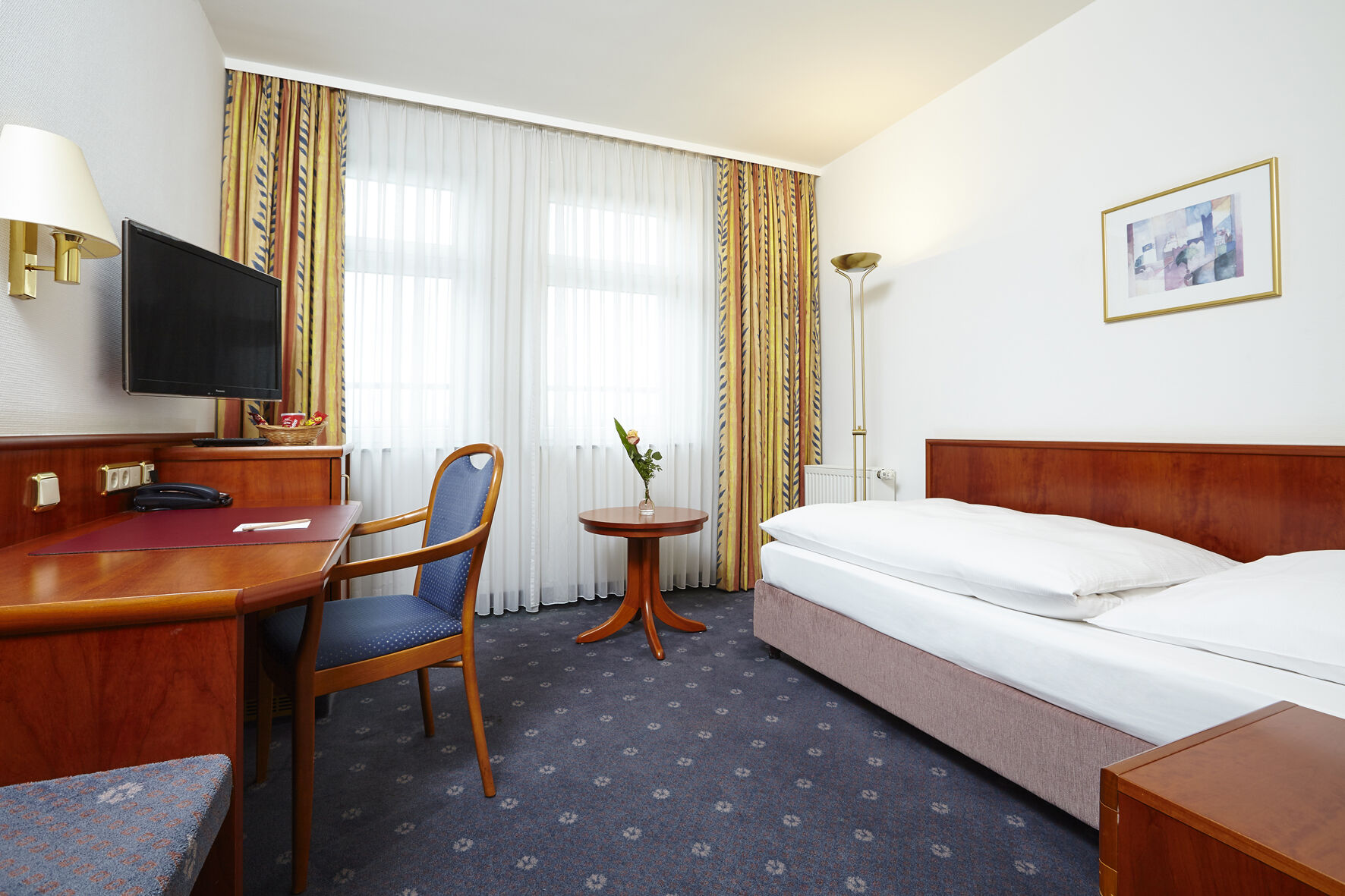 Trans World Hotel Columbus Зеліґенштадт Номер фото