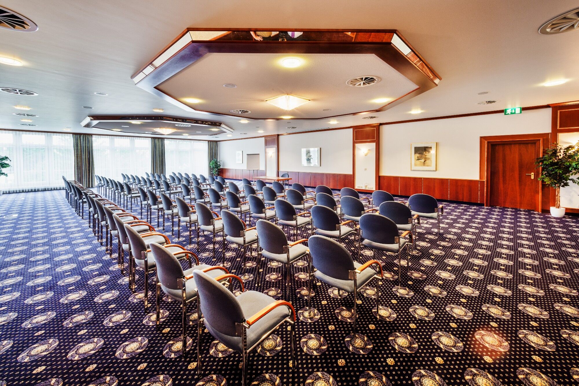 Trans World Hotel Columbus Зеліґенштадт Бізнес фото